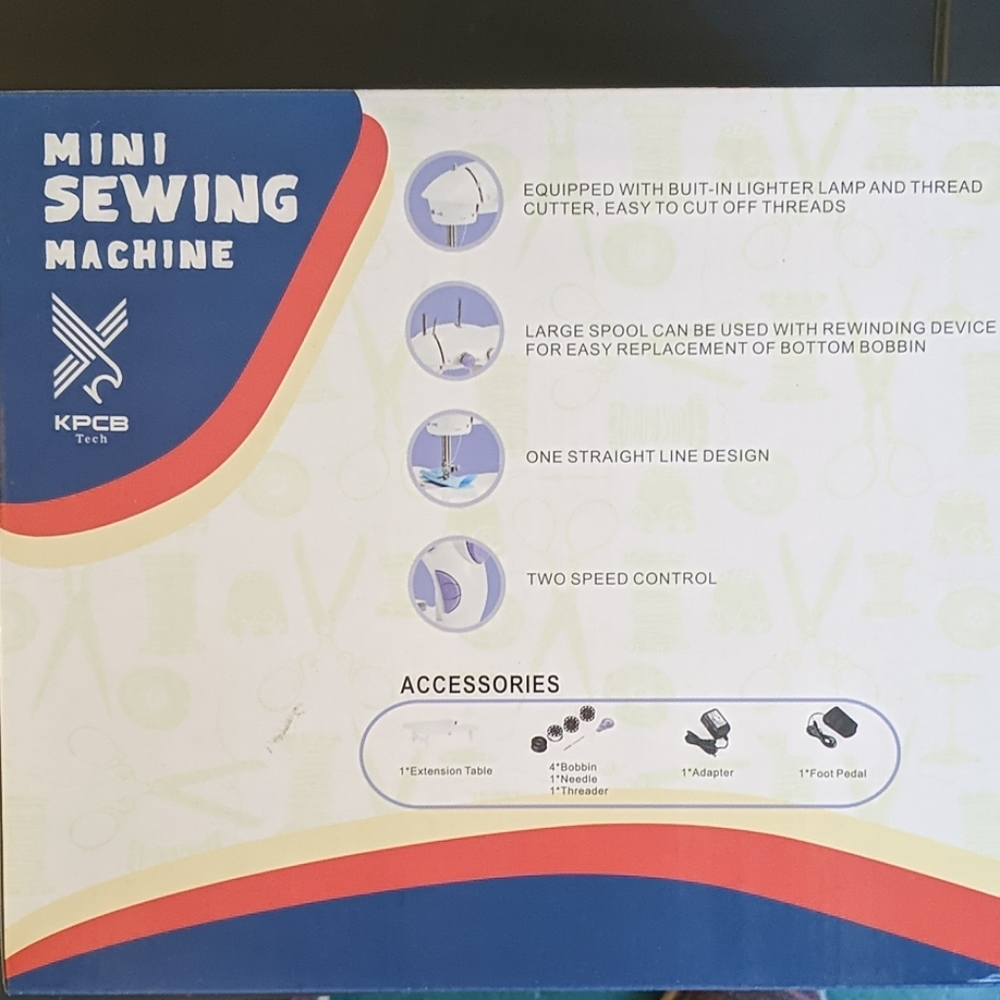 Mini sewing machine - Picture 3 of 4